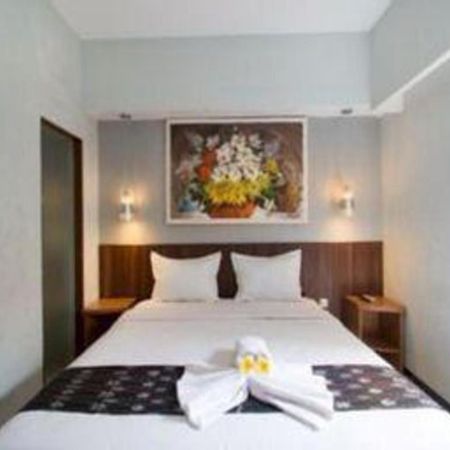 Hadi Poetra Hotel Kuta Lombok Buitenkant foto