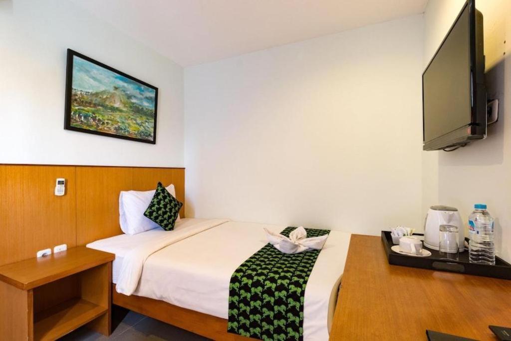 Hadi Poetra Hotel Kuta Lombok Buitenkant foto