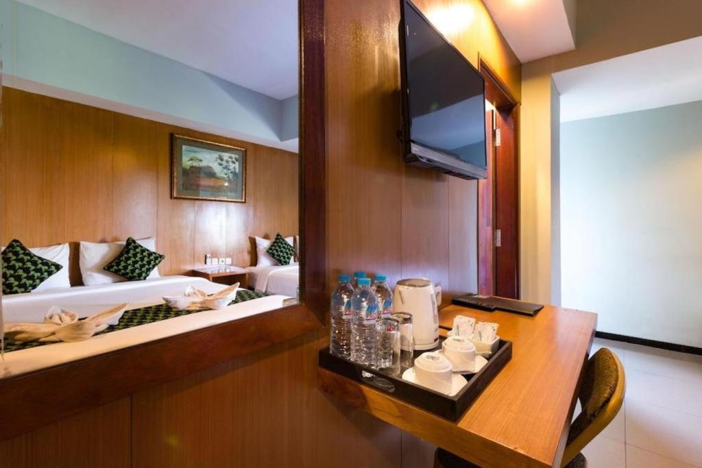 Hadi Poetra Hotel Kuta Lombok Buitenkant foto
