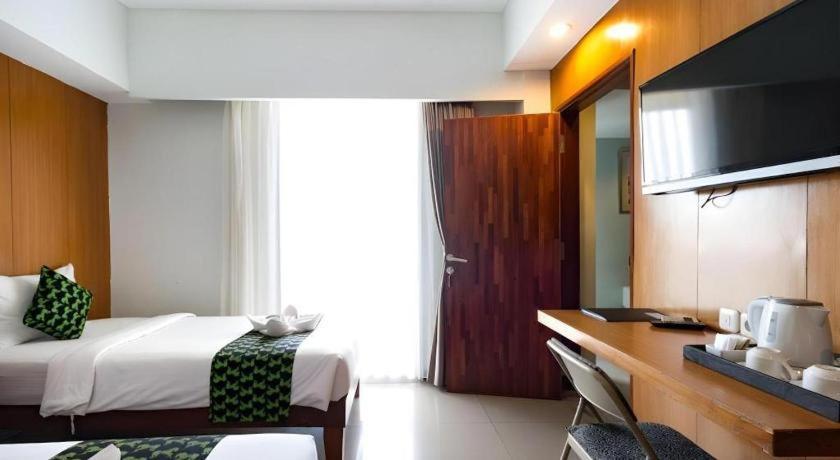 Hadi Poetra Hotel Kuta Lombok Buitenkant foto