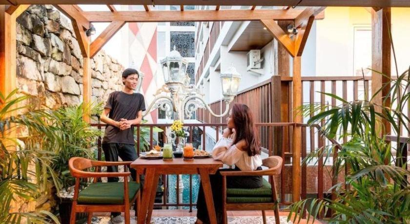 Hadi Poetra Hotel Kuta Lombok Buitenkant foto
