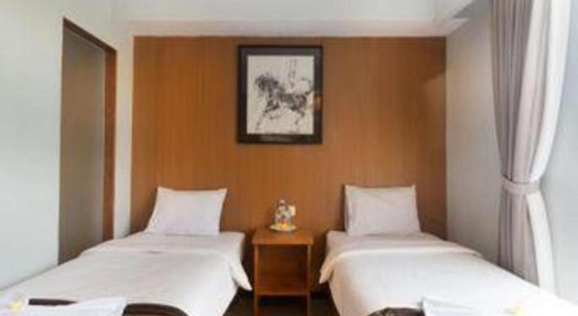 Hadi Poetra Hotel Kuta Lombok Buitenkant foto