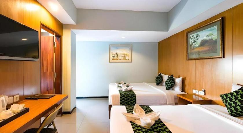 Hadi Poetra Hotel Kuta Lombok Buitenkant foto