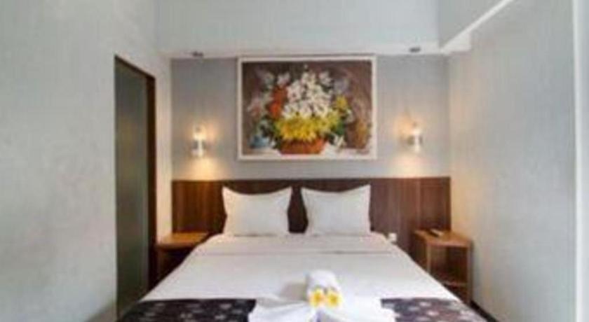 Hadi Poetra Hotel Kuta Lombok Buitenkant foto