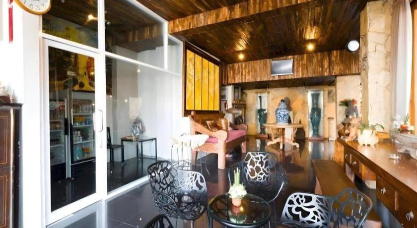 Hadi Poetra Hotel Kuta Lombok Buitenkant foto