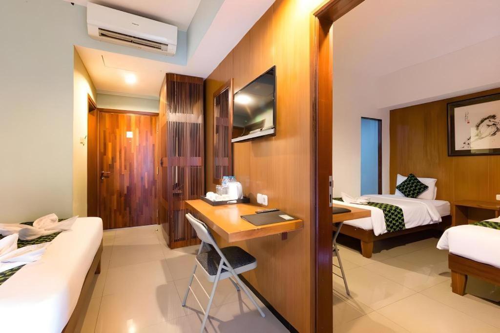 Hadi Poetra Hotel Kuta Lombok Buitenkant foto